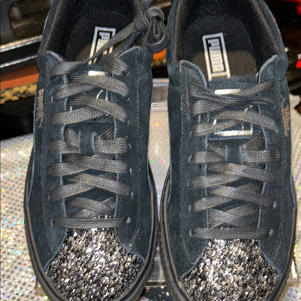Puma Black Glitter Toe Sneakers Women’s Size 9 – With Box 📦